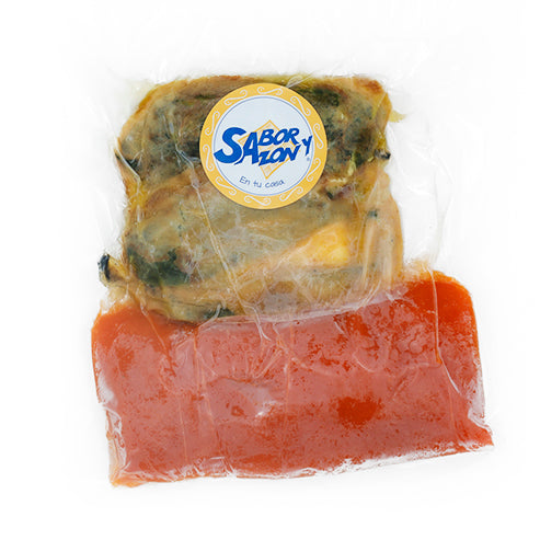 Chile Poblano Relleno de Queso en Jitomate